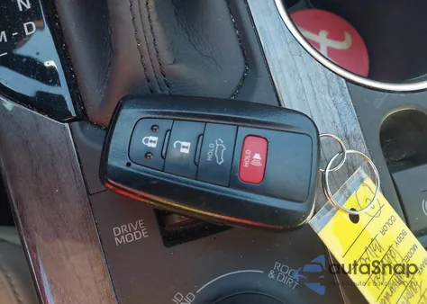 2020 Toyota Highlander Platinum from USA, damaged, VIN 5TDFZRBH2LS036099